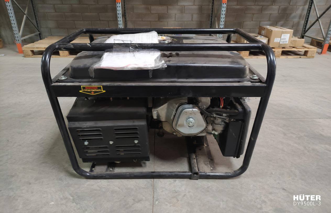 Бензиновый генератор Carver PPG-13500EV 10 кВт (220/380 В) с АВР и электростартером — фото 2