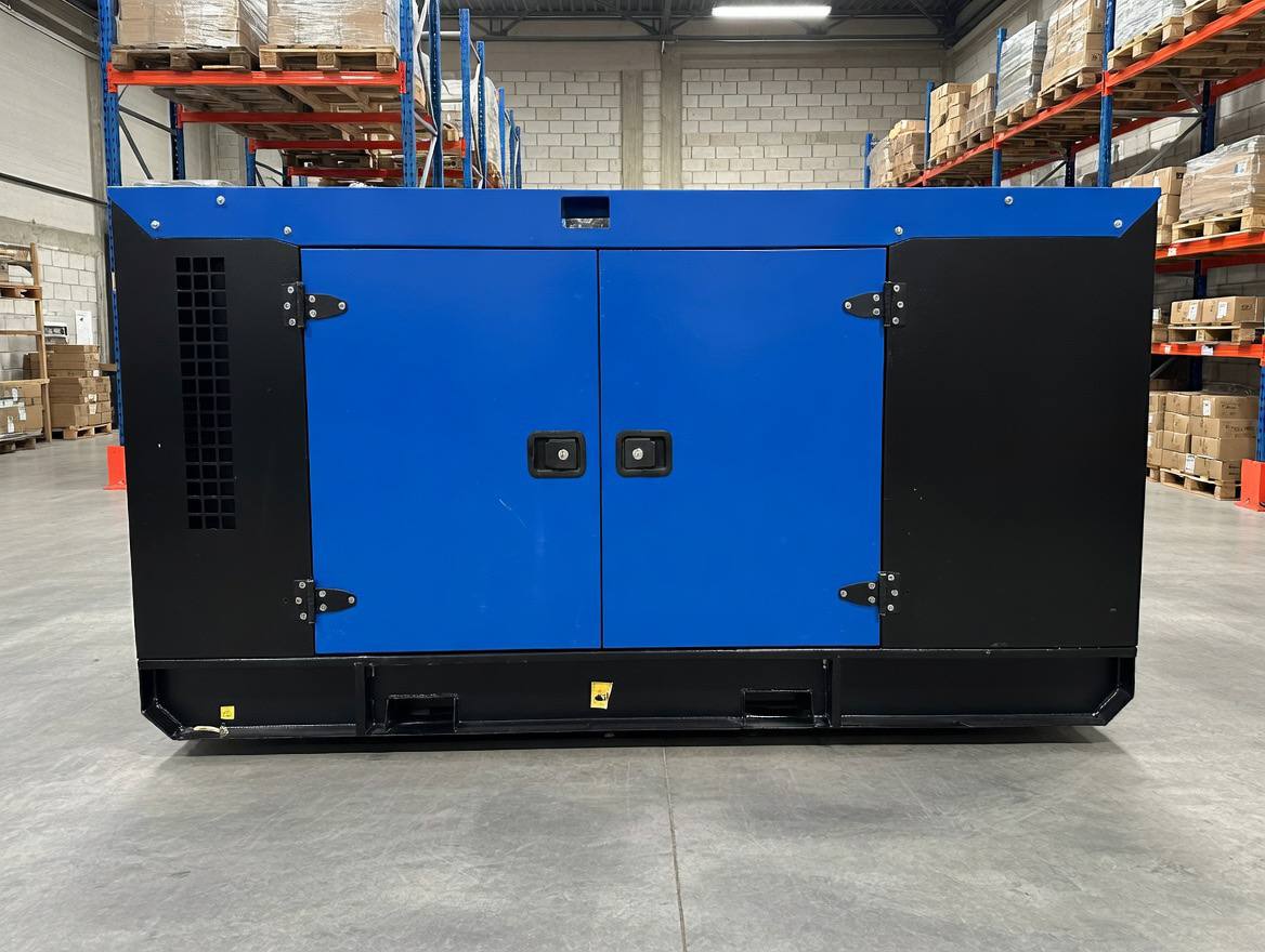 Дизельный генератор Atlas Copco QAS 200 (Volvo + Leroy Somer) 200 кВт в шумозащитном кожухе