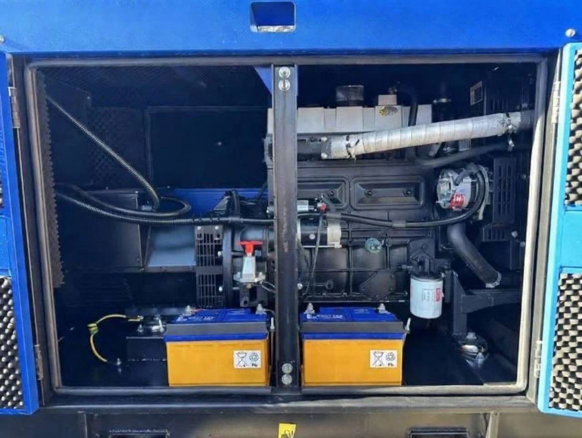 Дизельный генератор Atlas Copco QAS 200 (Volvo + Leroy Somer) 200 кВт в шумозащитном кожухе — фото 6
