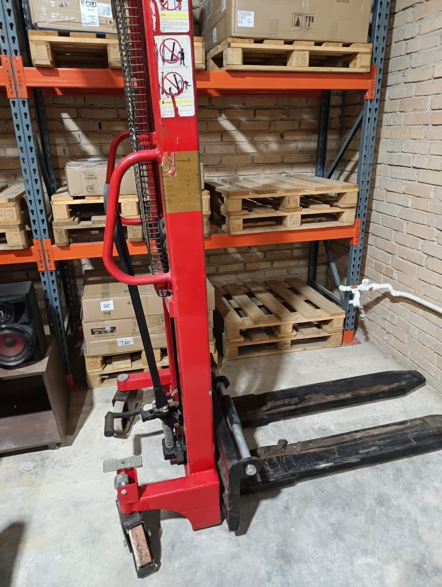 Ручной гидравлический штабелёр Oxlift HS1016, 1 тонна, подъём 1600 мм